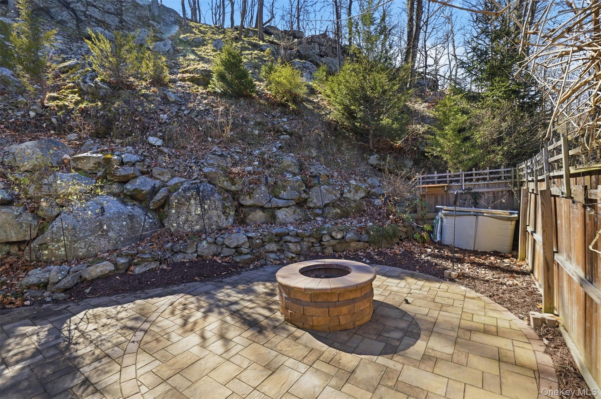 24 Mountain Road Cornwall-on-Hudson, NY 12520 - Photo 4 of 24