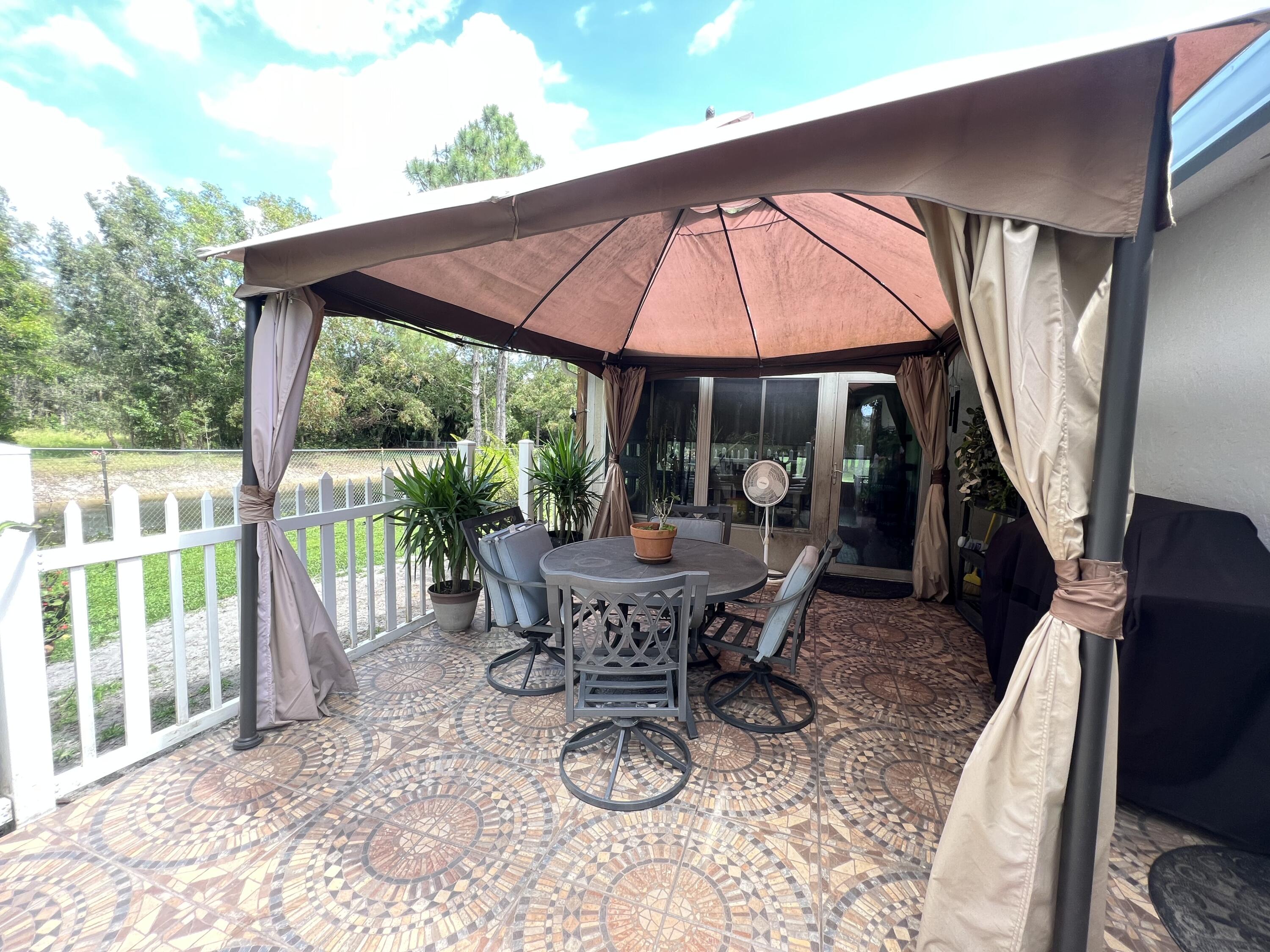 12439 86th Road North The Acreage, FL 33412 - Photo 24 of 54 AFF95F46-F3E1-4FB3-BBB7-99FD32A4D2F2