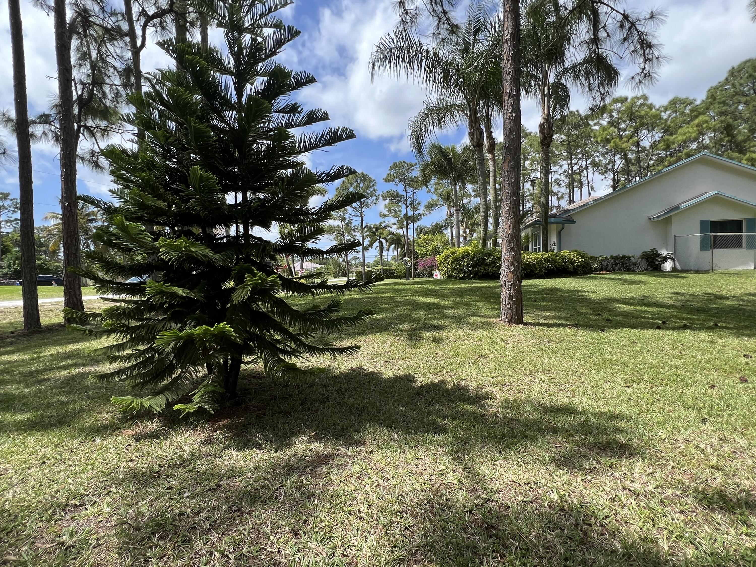 12439 86th Road North The Acreage, FL 33412 - Photo 42 of 54 43AE5ED0-BD38-434A-9051-3EDE30F6AD49