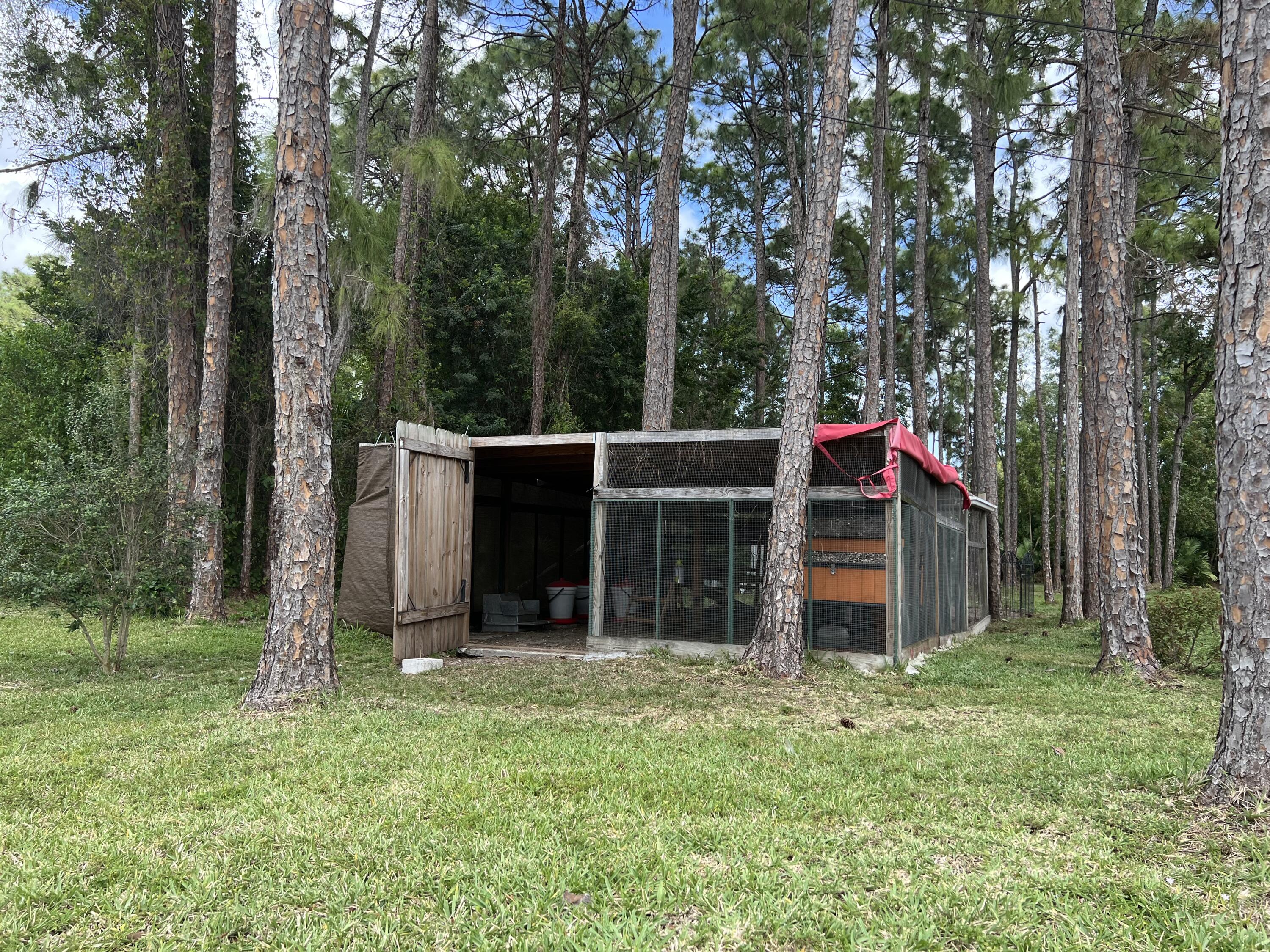 12439 86th Road North The Acreage, FL 33412 - Photo 44 of 54 7550204F-AF8B-487E-B826-4F13B04745E2