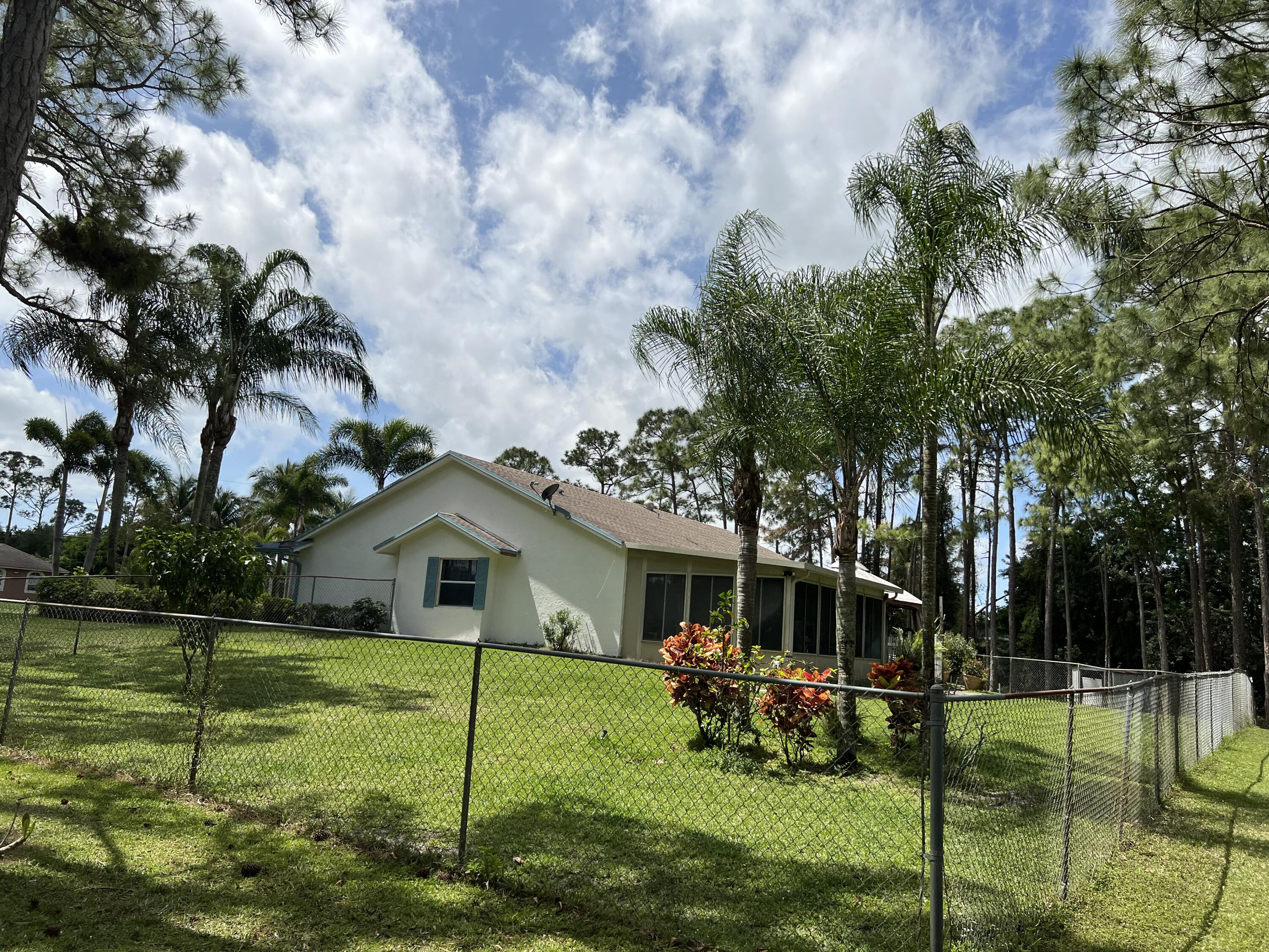 12439 86th Road North The Acreage, FL 33412 - Photo 7 of 54 FE061792-DE63-4C5E-8097-26791E125FA9