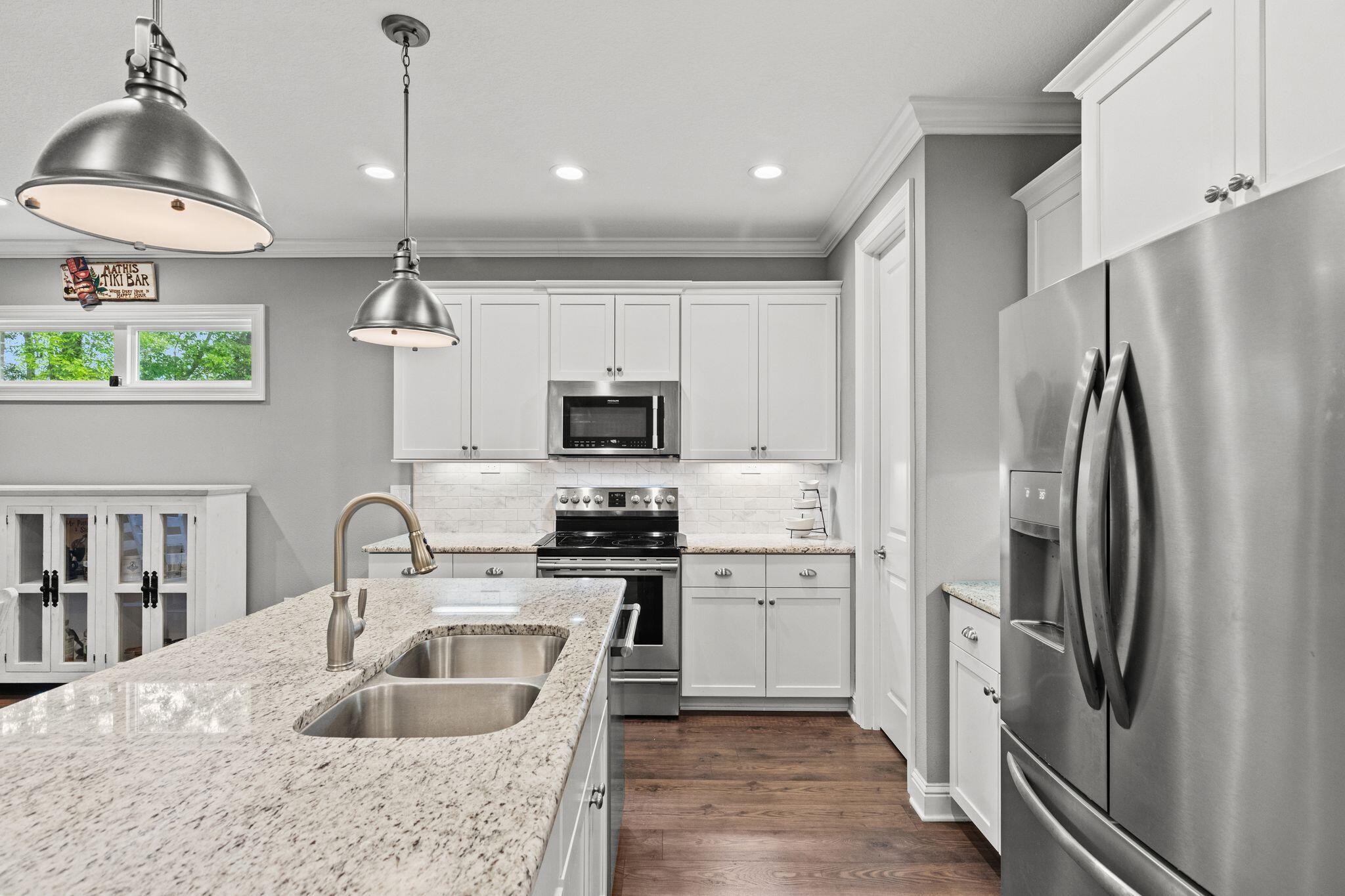 140 Pintail Boulevard Freeport, FL 32439 - Photo 12 of 69 140 Pintail Blvd, Freeport, FL 32439, US