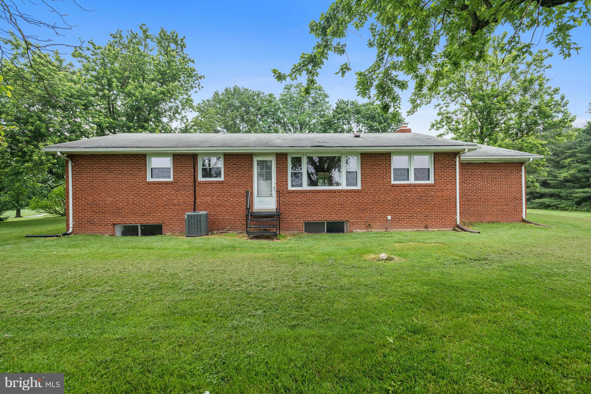 11937 Lime Kiln Road Fulton, MD 20759 - Photo 23 of 24 Exterior (Rear)