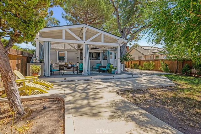 a view of a storage & utility room