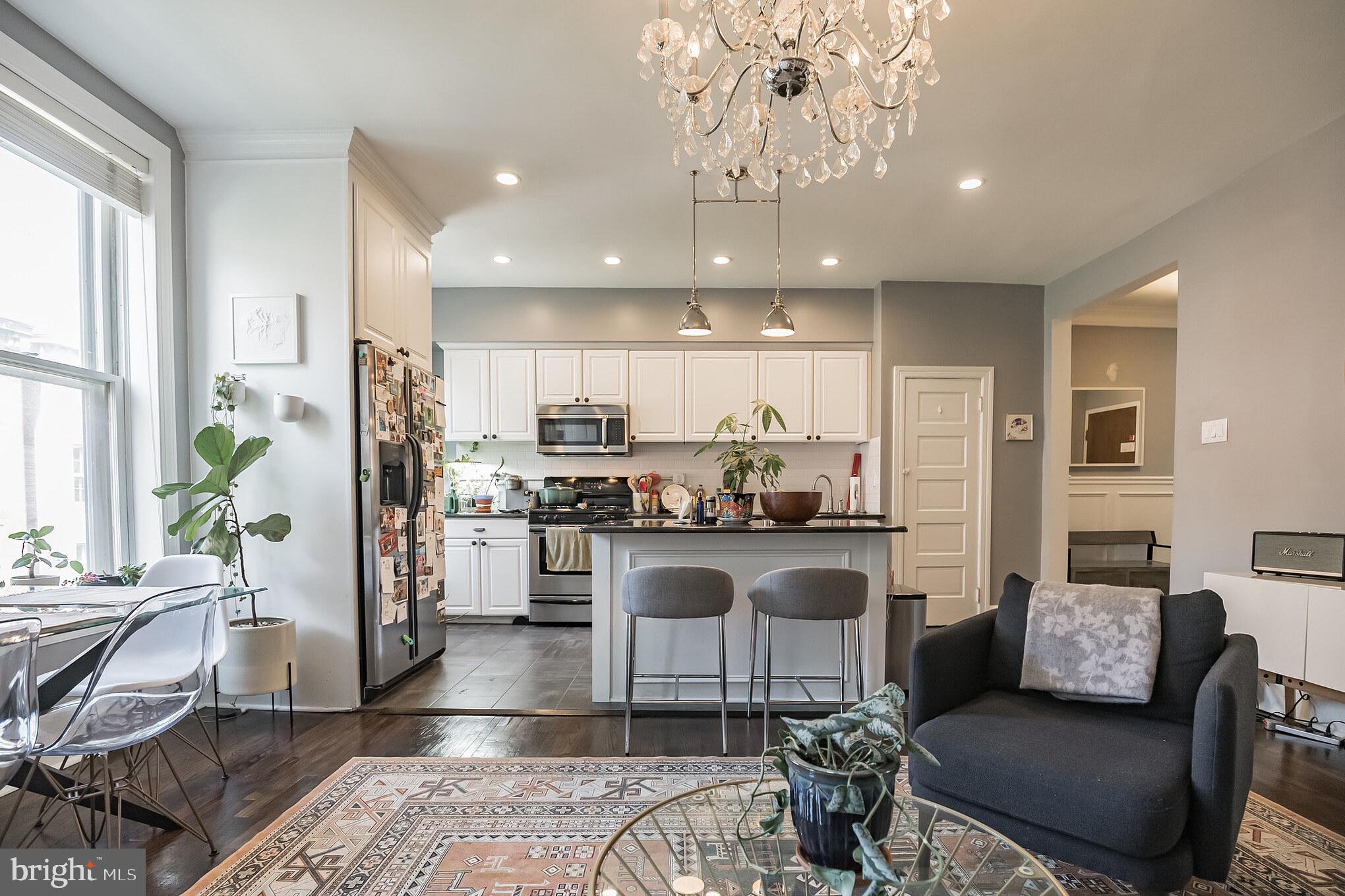 1624 Spruce Street, Unit 3F Philadelphia, PA 19103 - Photo 5 of 15