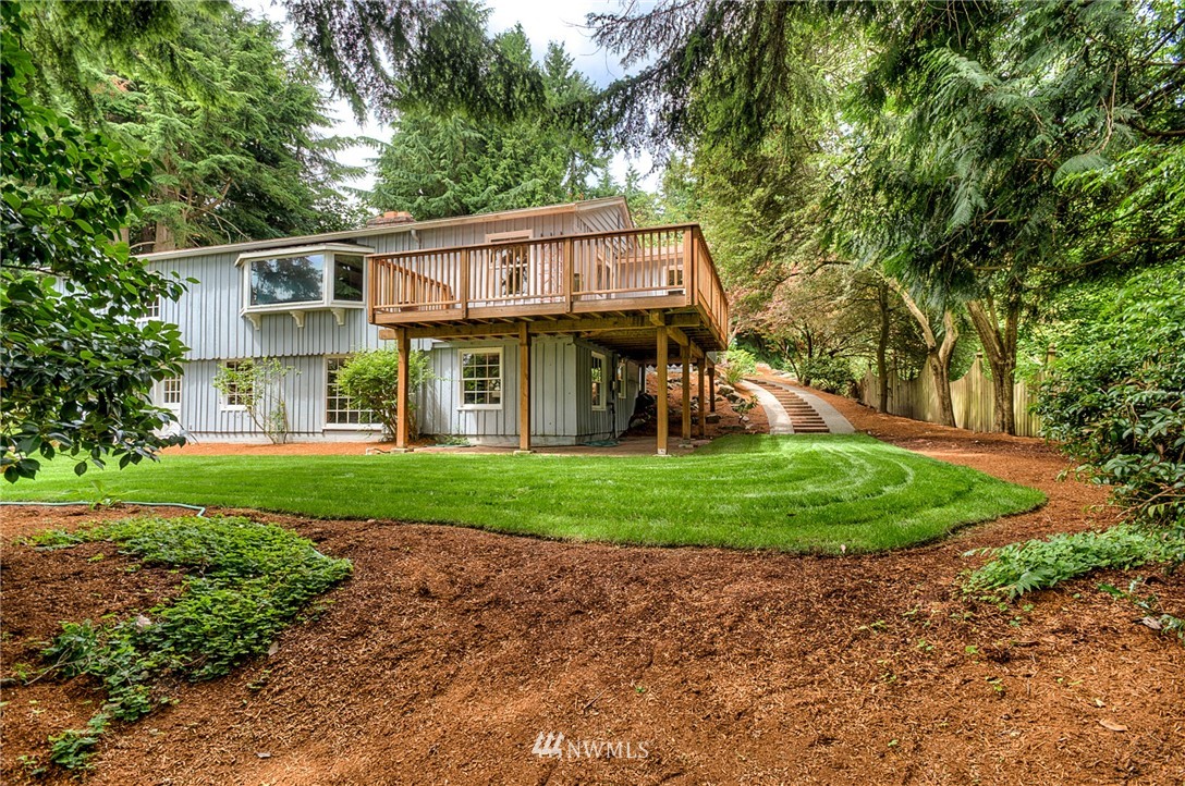 1909 Southwest Hillcrest Road Burien, WA 98166 - Photo 22 of 24 Gallery Image 22