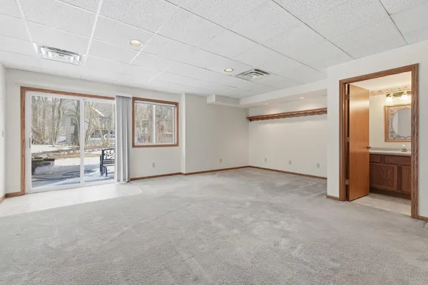 $309,000 | 496 Glacier Pass, Slinger, WI 53086