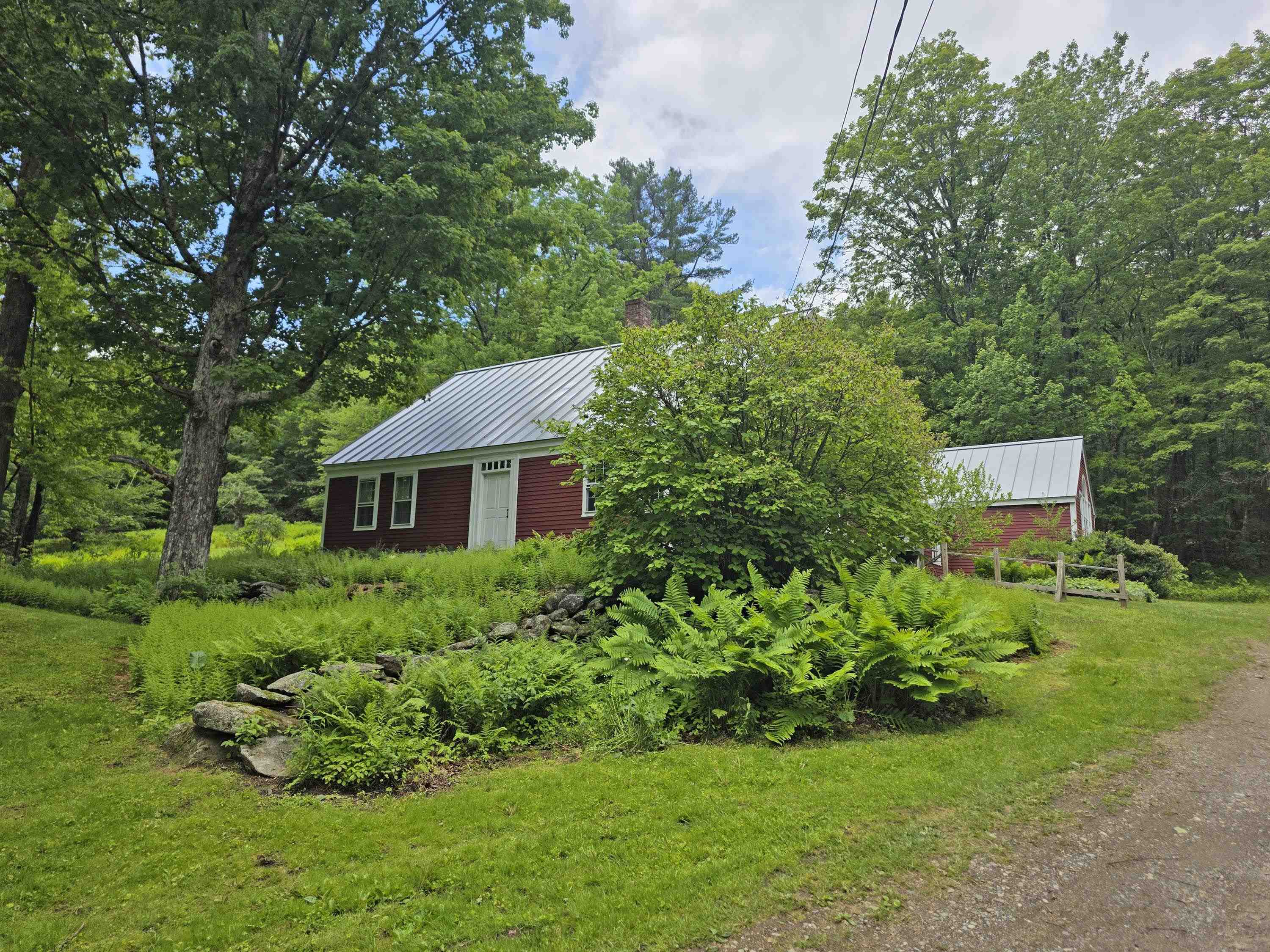 157 Newfane Hill Road Newfane, VT 05345 - Photo 5 of 37