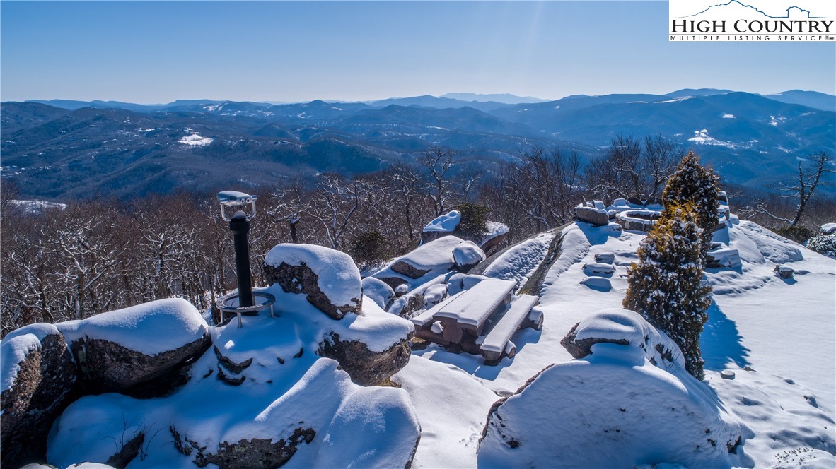 5 Eagles Nest Trail Banner Elk, NC 28604 - Photo 34 of 36 a view of a patio