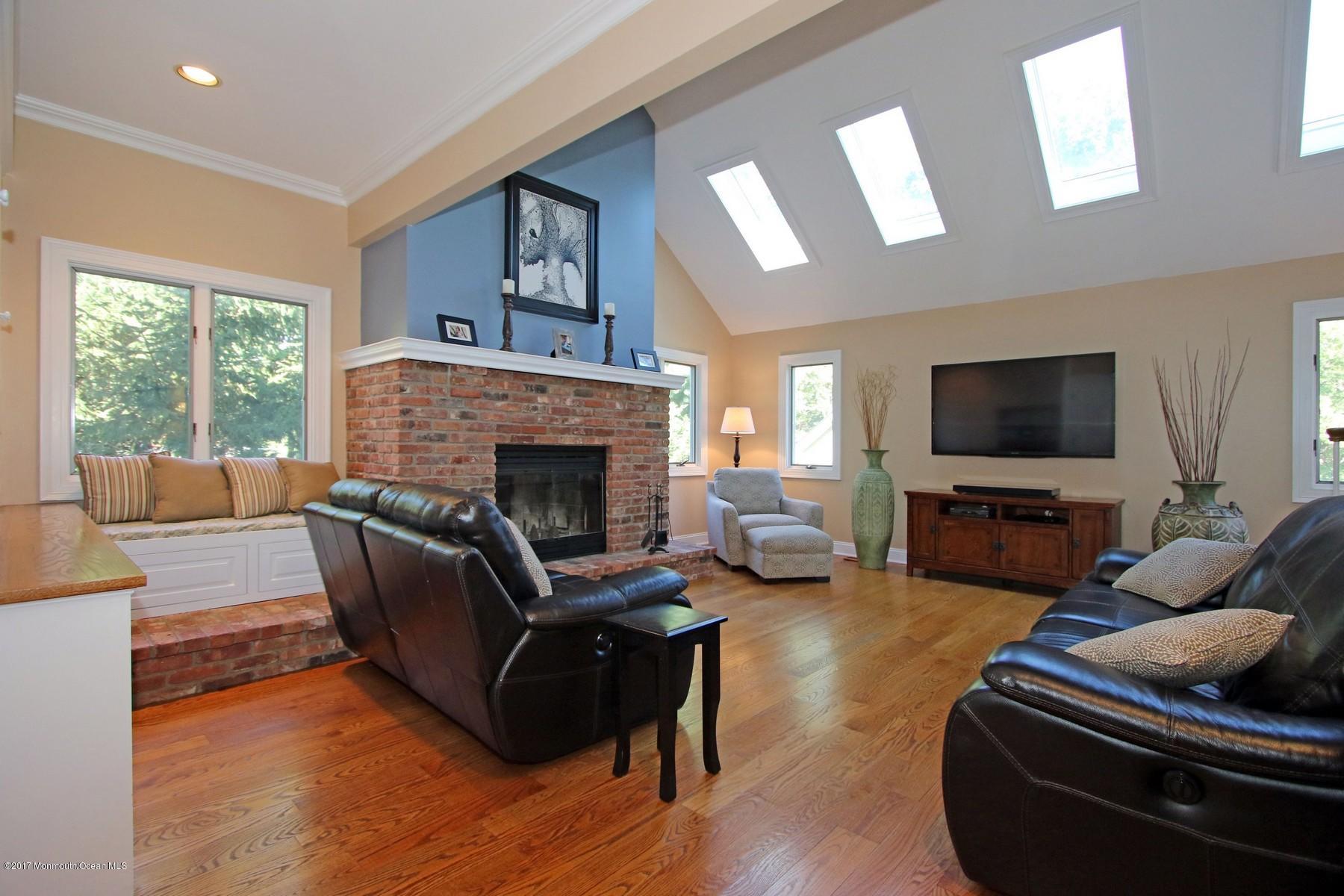 11 Unity Court Middletown, NJ 07748 - Photo 20 of 39 IMG_1866a