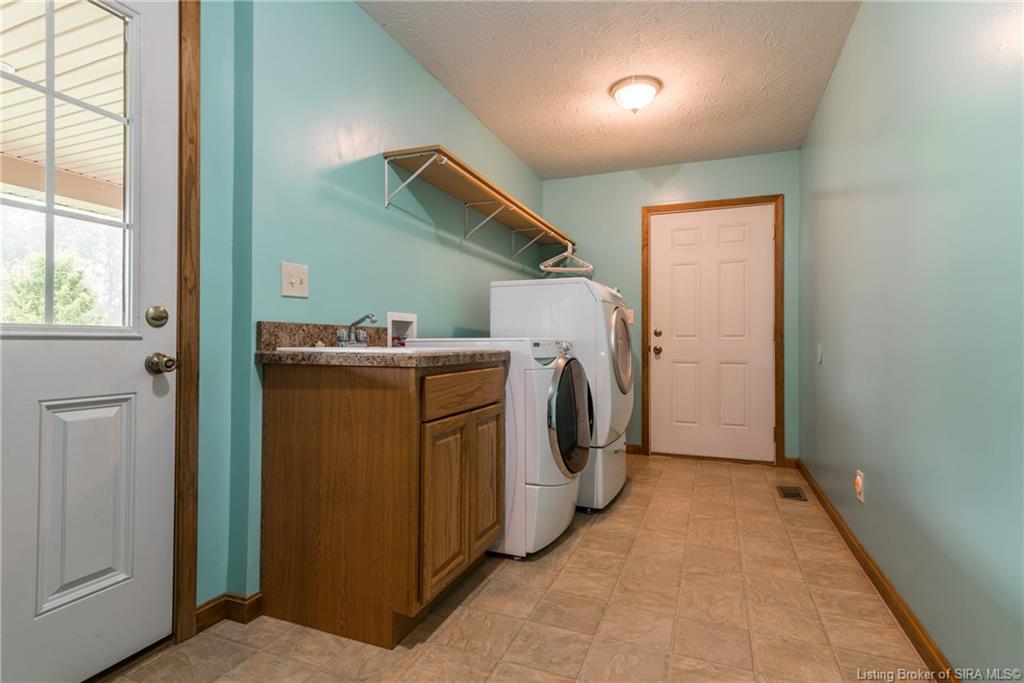 310 Graebe Road Charlestown, IN 47111 - Photo 23 of 36 Gallery Image 23