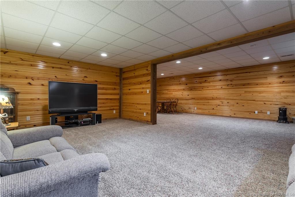 310 Graebe Road Charlestown, IN 47111 - Photo 26 of 36 Gallery Image 26