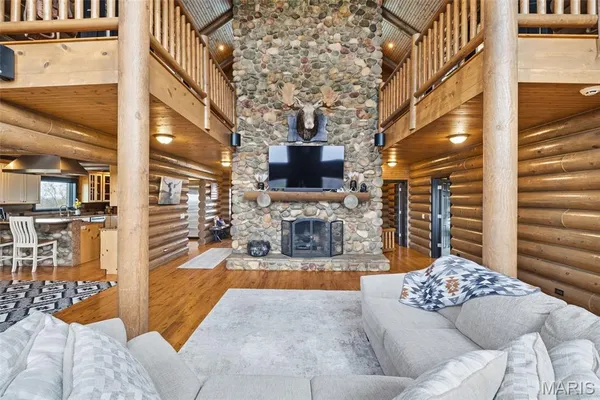 $8,499,999 | 24944 State Rte WW, St. Mary, MO 63673