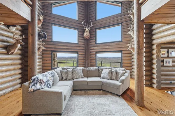 $8,499,999 | 24944 State Rte WW, St. Mary, MO 63673