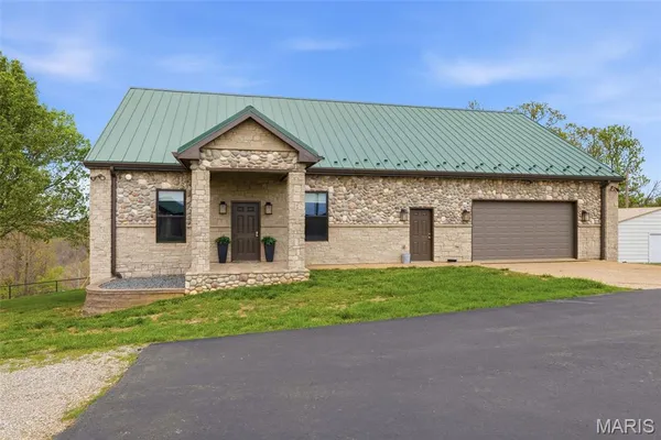 $8,499,999 | 24944 State Rte WW, St. Mary, MO 63673