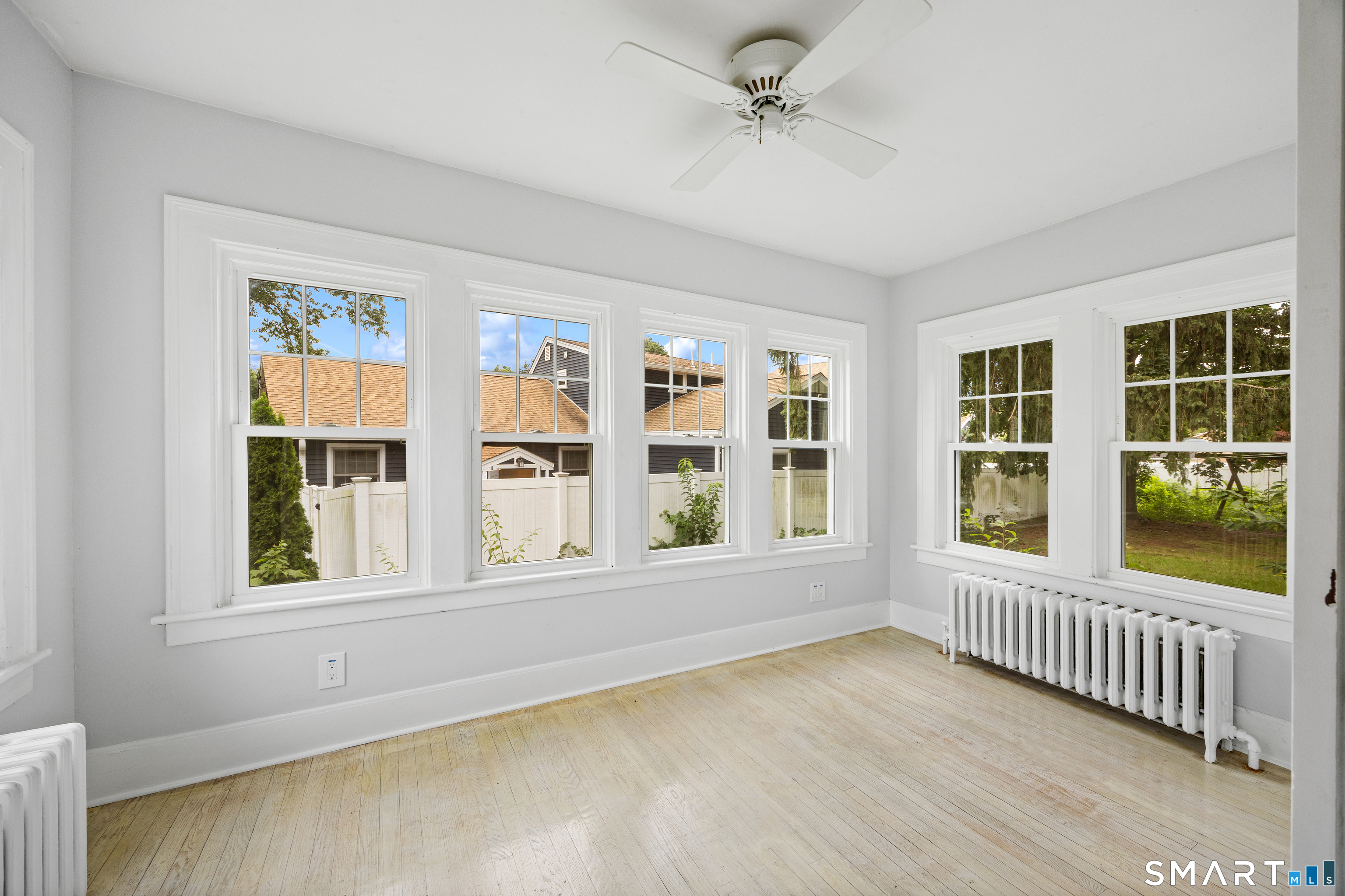 34 Clintonville Road North Haven, CT 06473 - Photo 17 of 40 1st Floor Sunroom