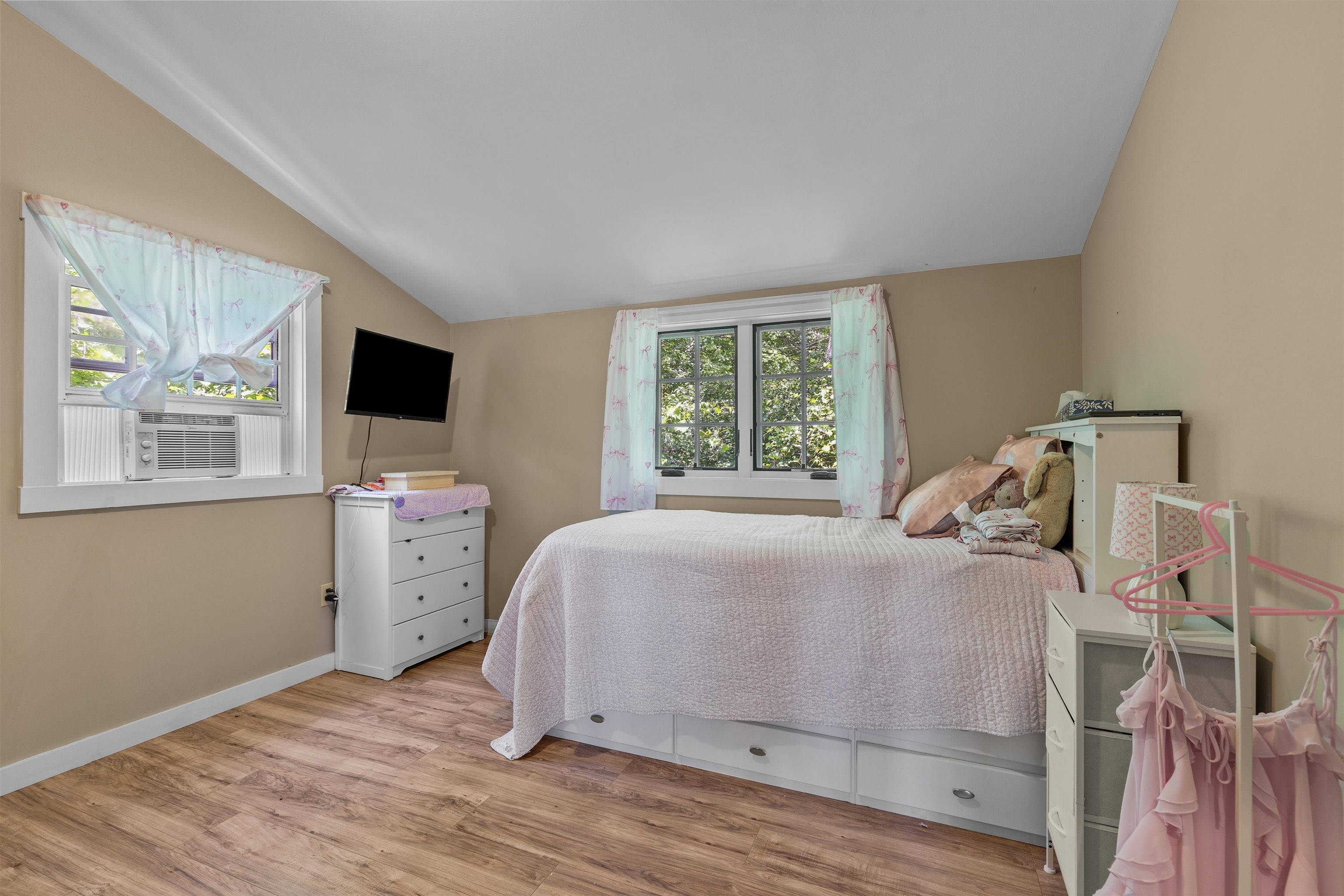 1662 Latham Road Thetford, VT 05043 - Photo 45 of 60