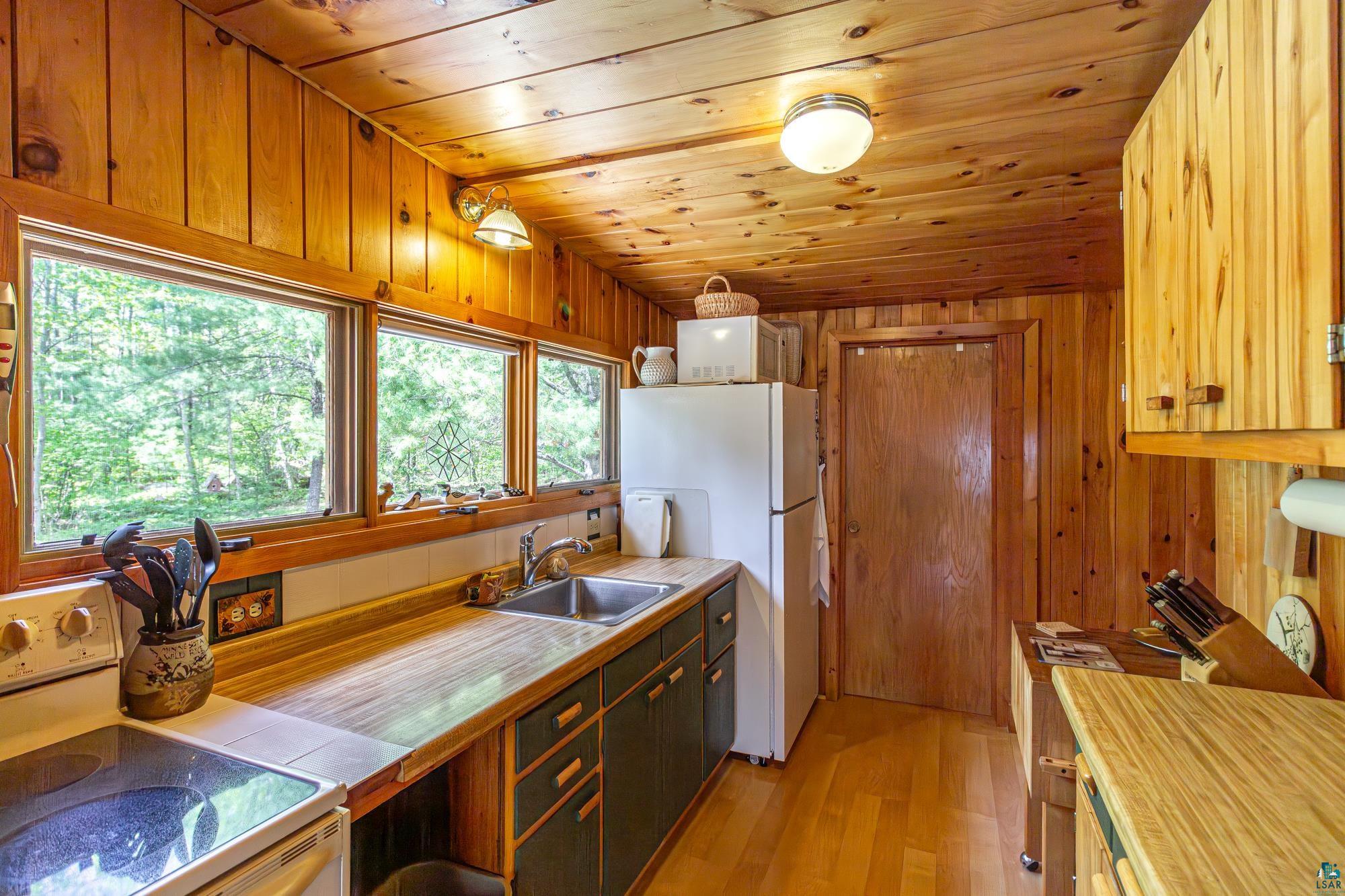 3666 Mackie Road Ely, MN 55731 - Photo 16 of 50
