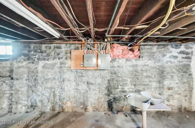 $390,000 | 616-618 Harrison Avenue, Scranton, PA 18510