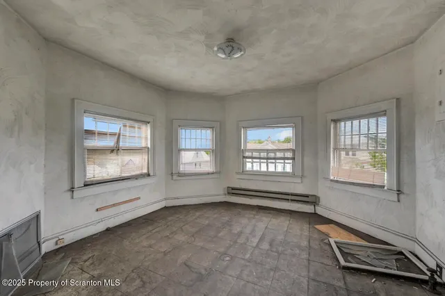 $390,000 | 616-618 Harrison Avenue, Scranton, PA 18510