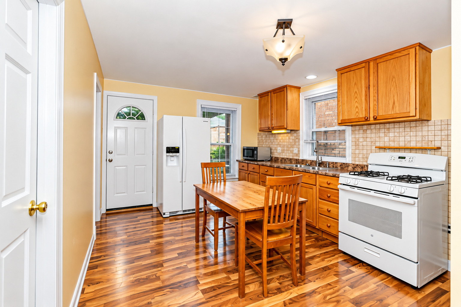 2843 North Ridgeway Avenue, Unit 1 Chicago, IL 60618 - Photo 20 of 38 Gallery Image 20