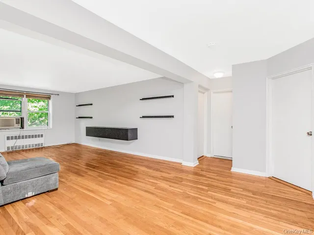 $375,000 | 525 West 236th Street, Unit 6H | Central Riverdale
