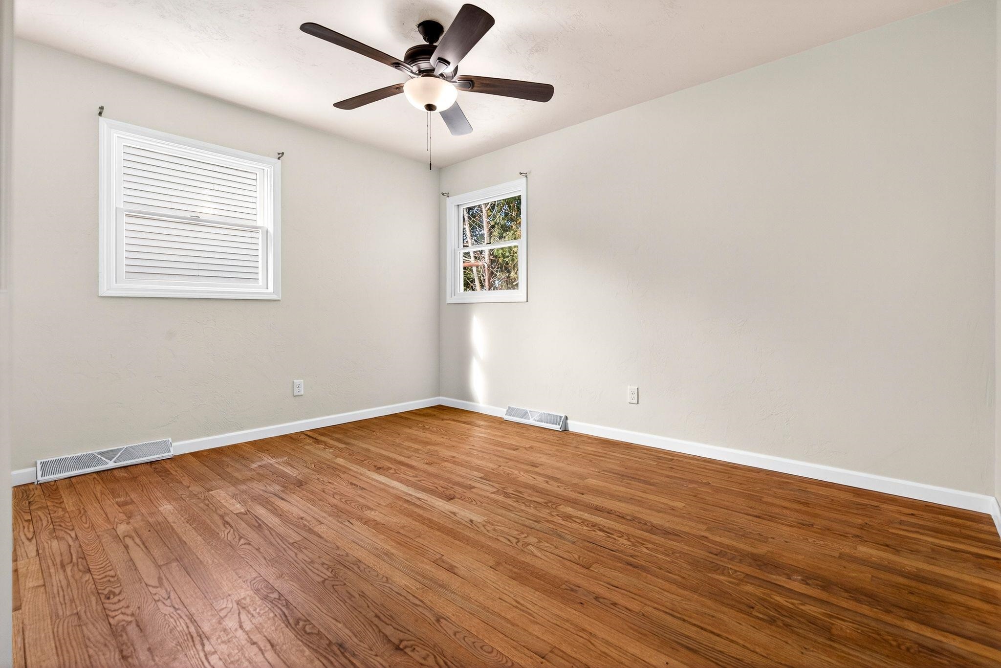 916 Charles Street Little Chute, WI 54140 - Photo 17 of 45