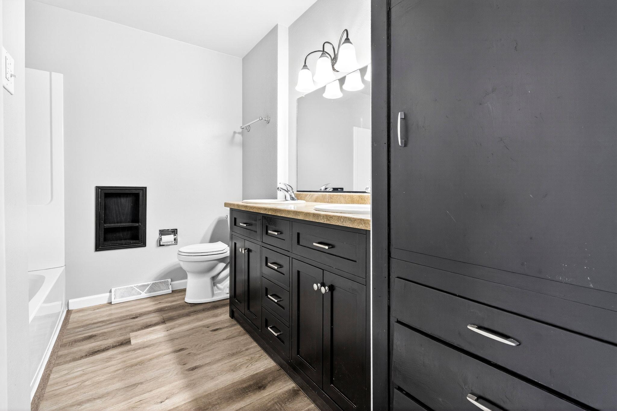 916 Charles Street Little Chute, WI 54140 - Photo 19 of 45