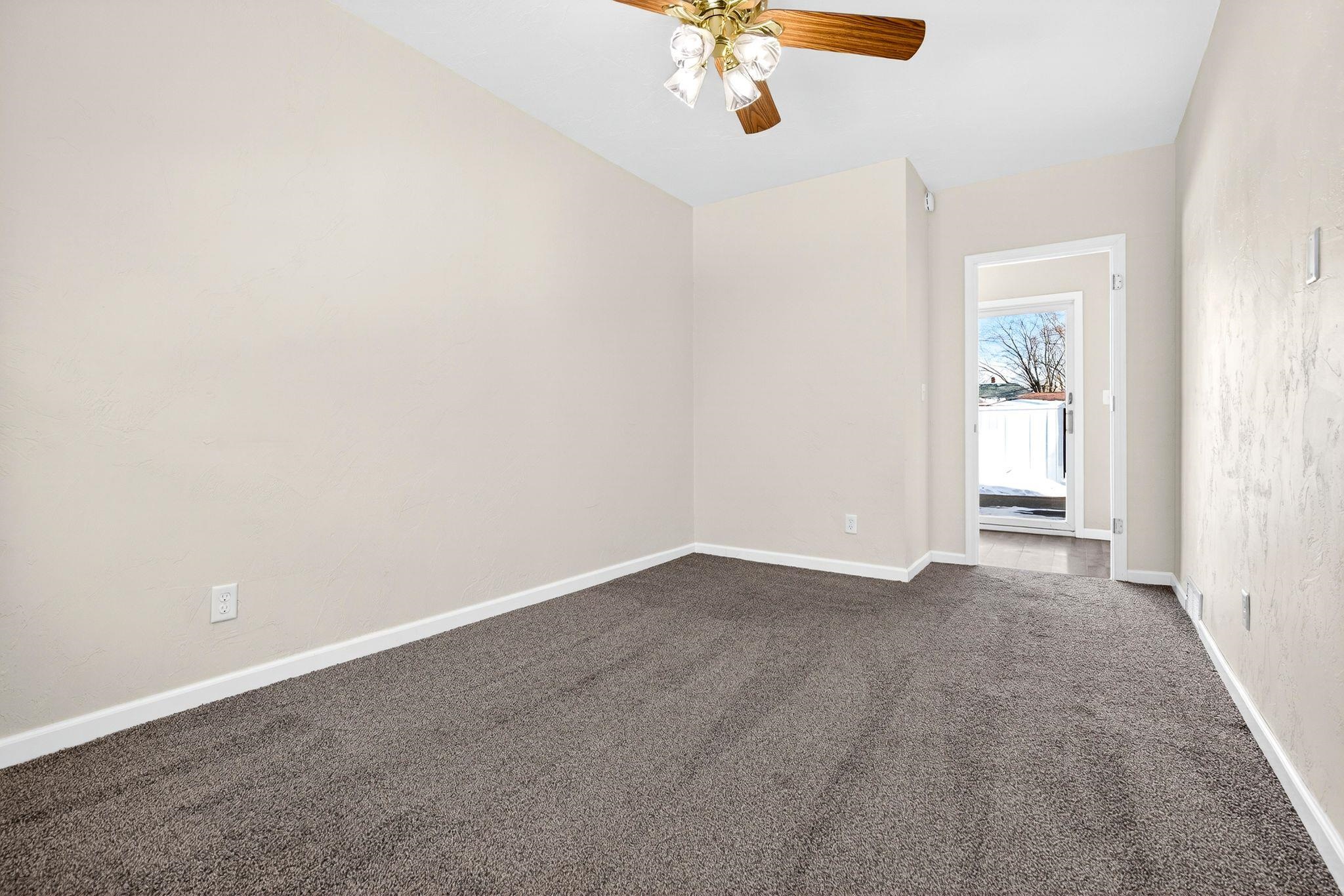 916 Charles Street Little Chute, WI 54140 - Photo 22 of 45