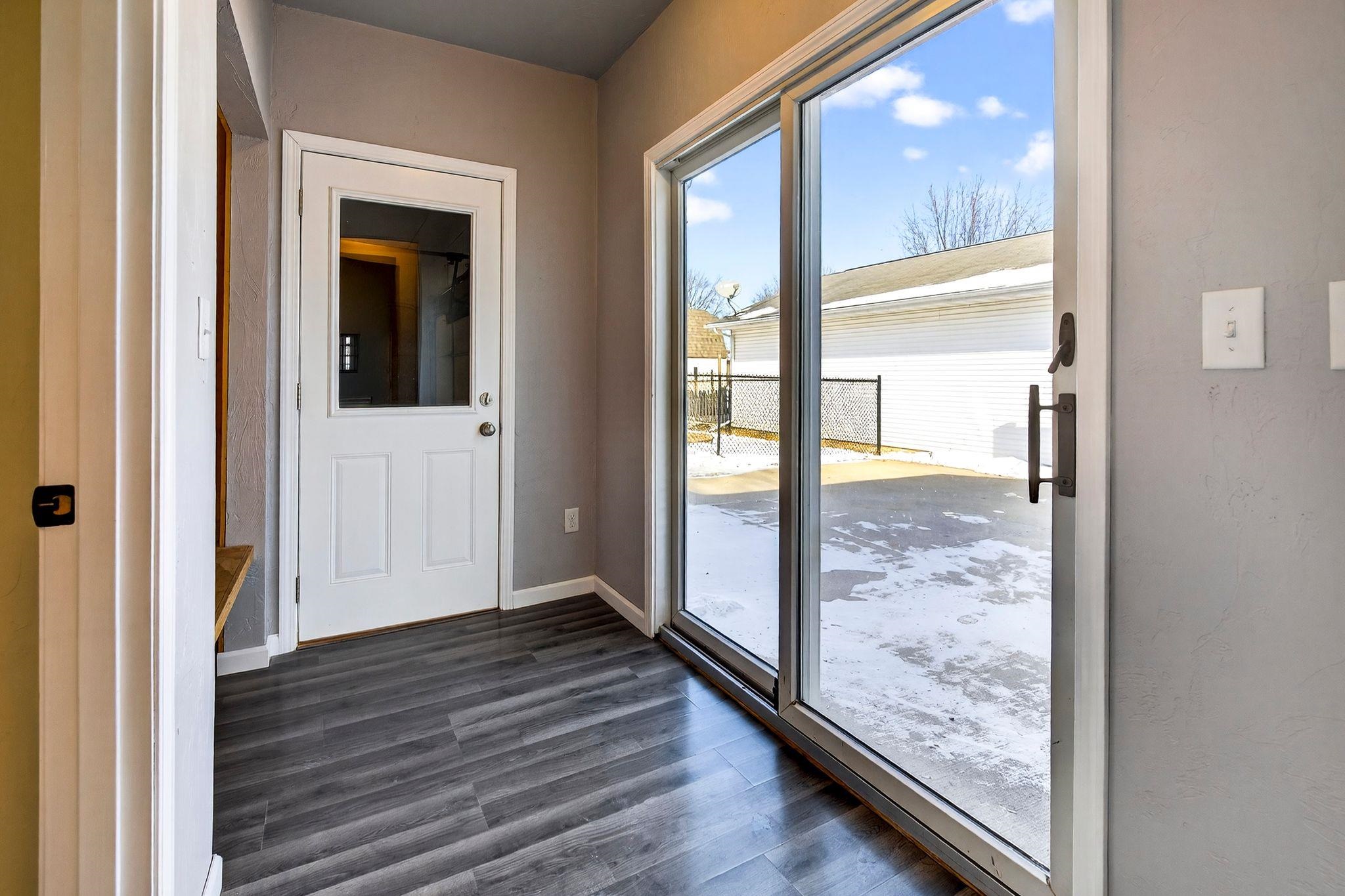 916 Charles Street Little Chute, WI 54140 - Photo 24 of 45