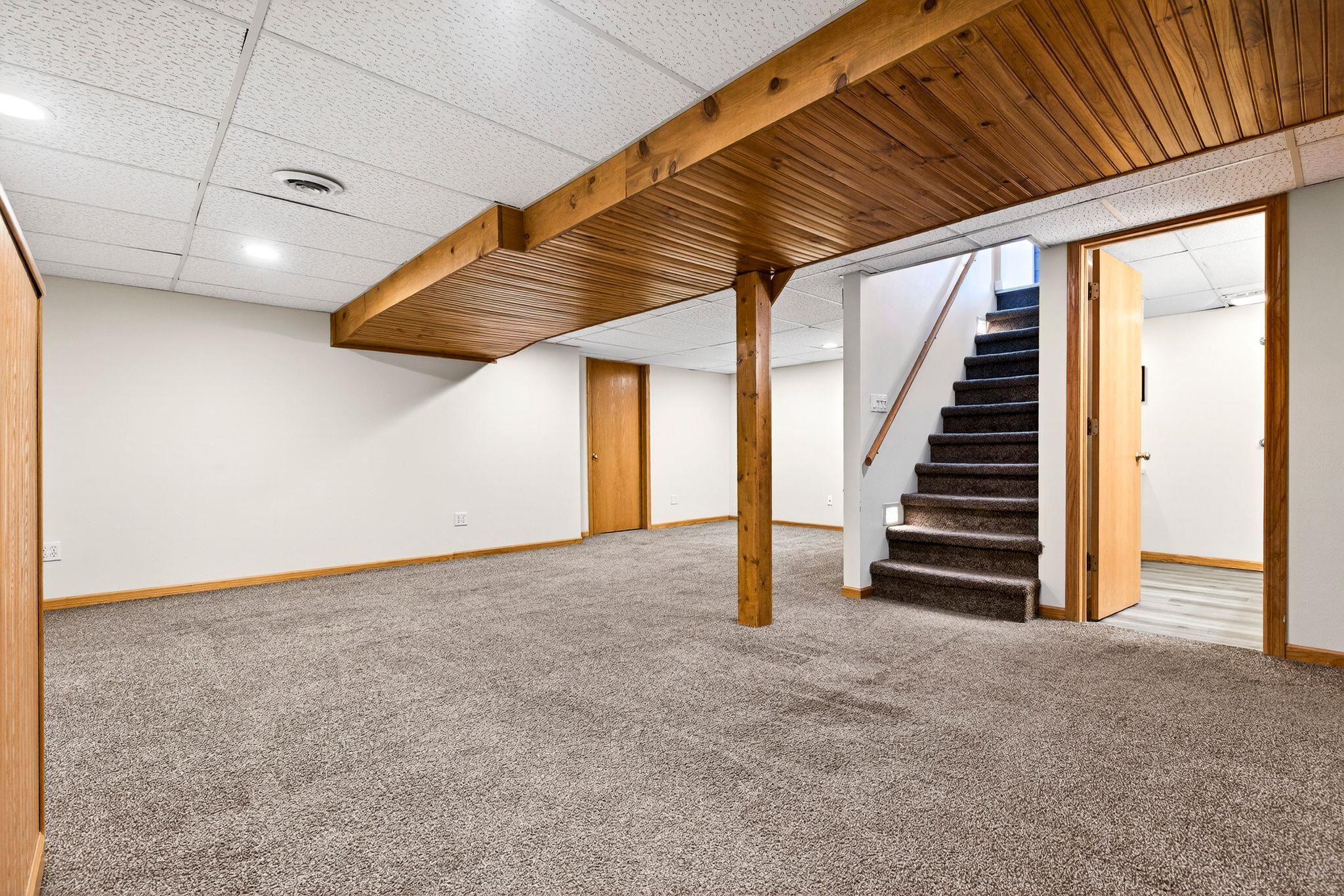 916 Charles Street Little Chute, WI 54140 - Photo 25 of 45