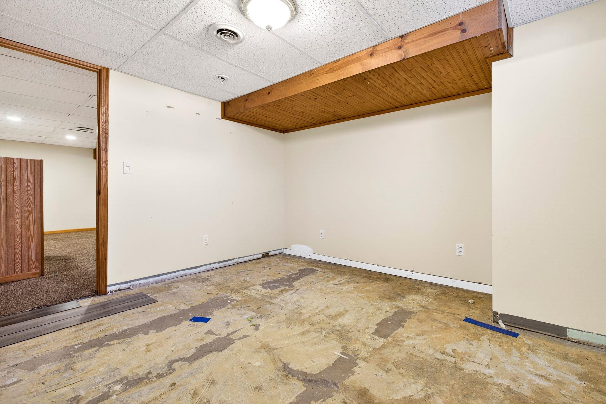 916 Charles Street Little Chute, WI 54140 - Photo 31 of 45