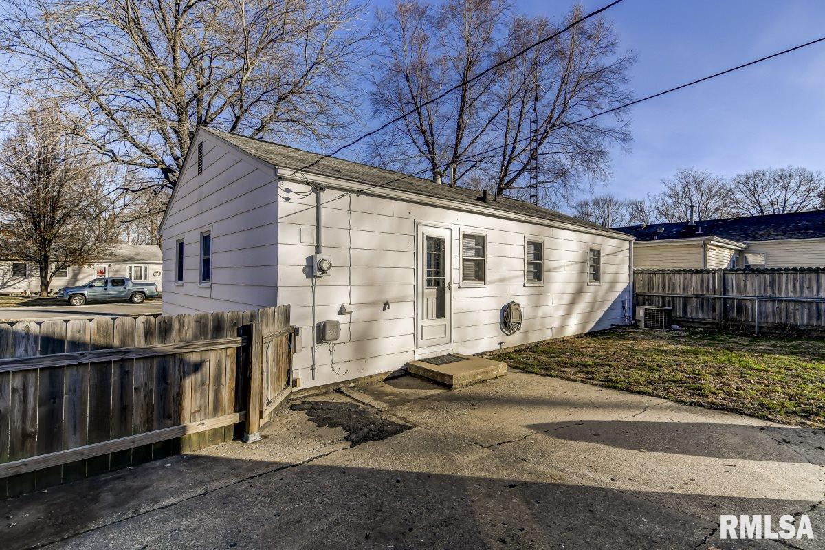 10 Windsor Road Springfield, IL 62702 - Photo 23 of 24