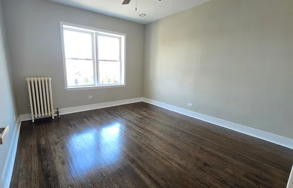 $1,750 | 3051 North Austin Avenue, Unit 2F, Chicago, IL 60634