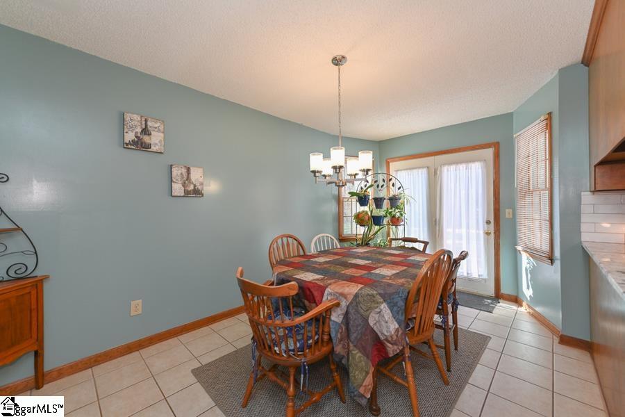 503 Lakewinds Boulevard Inman, SC 29349 - Photo 11 of 36