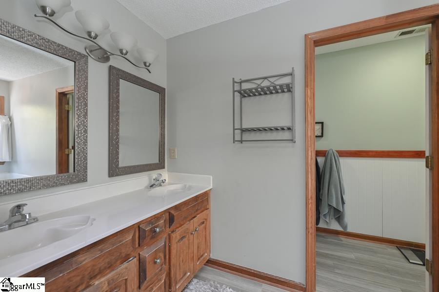 503 Lakewinds Boulevard Inman, SC 29349 - Photo 21 of 36