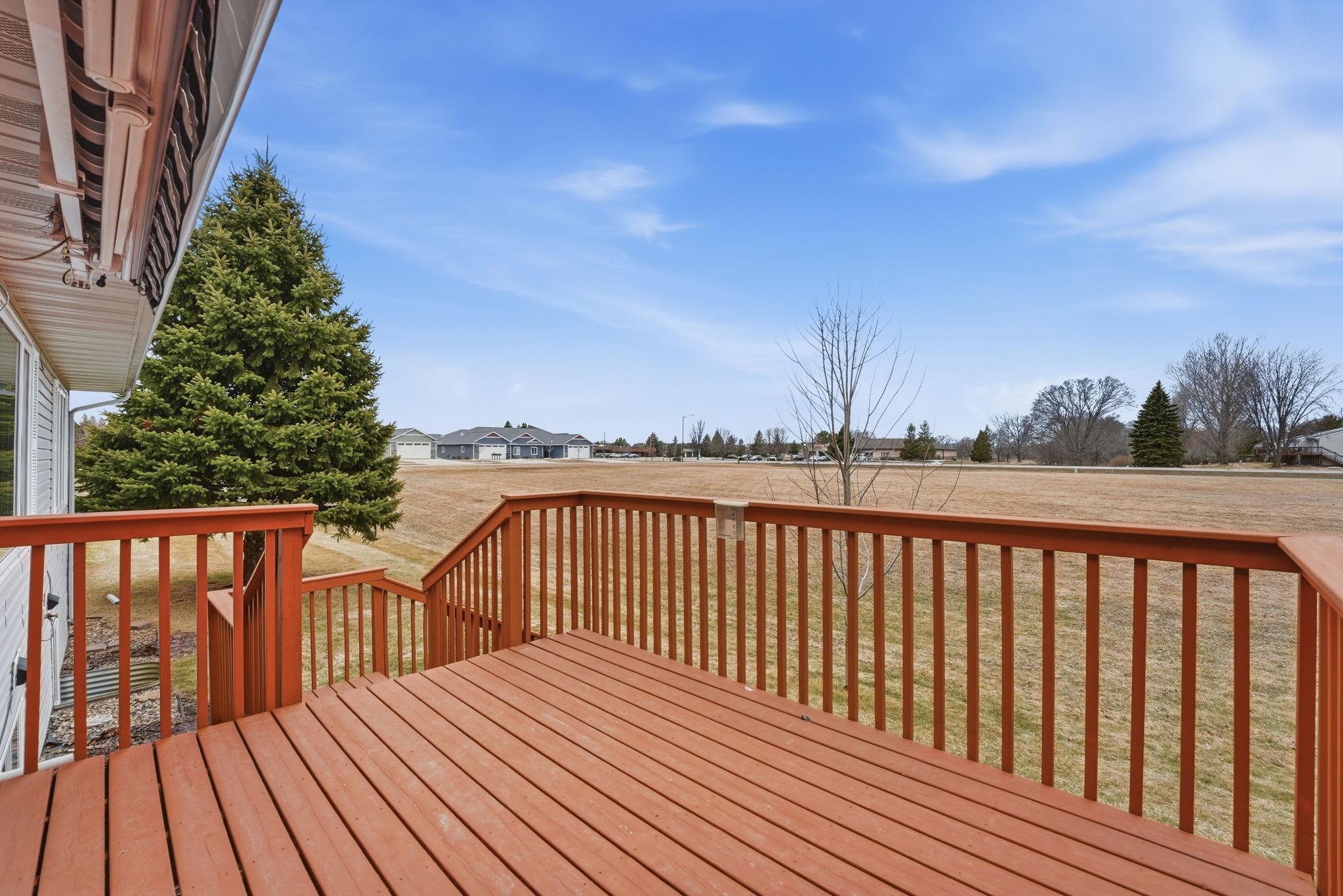 917 Anderson Way Alexandria, MN 56308 - Photo 13 of 35