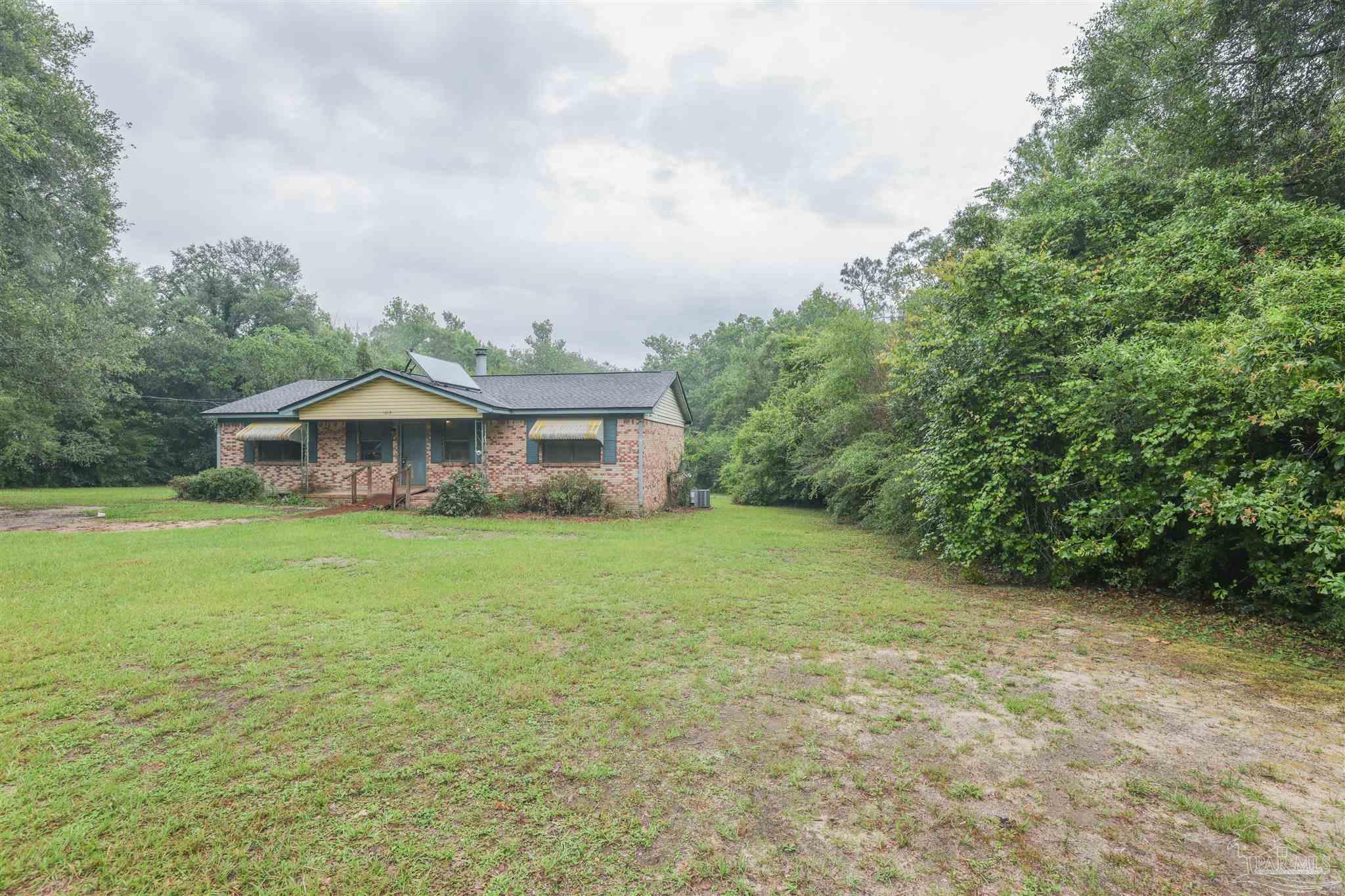 1512 Old Bridge Road Cantonment, FL 32533 - Photo 3 of 21