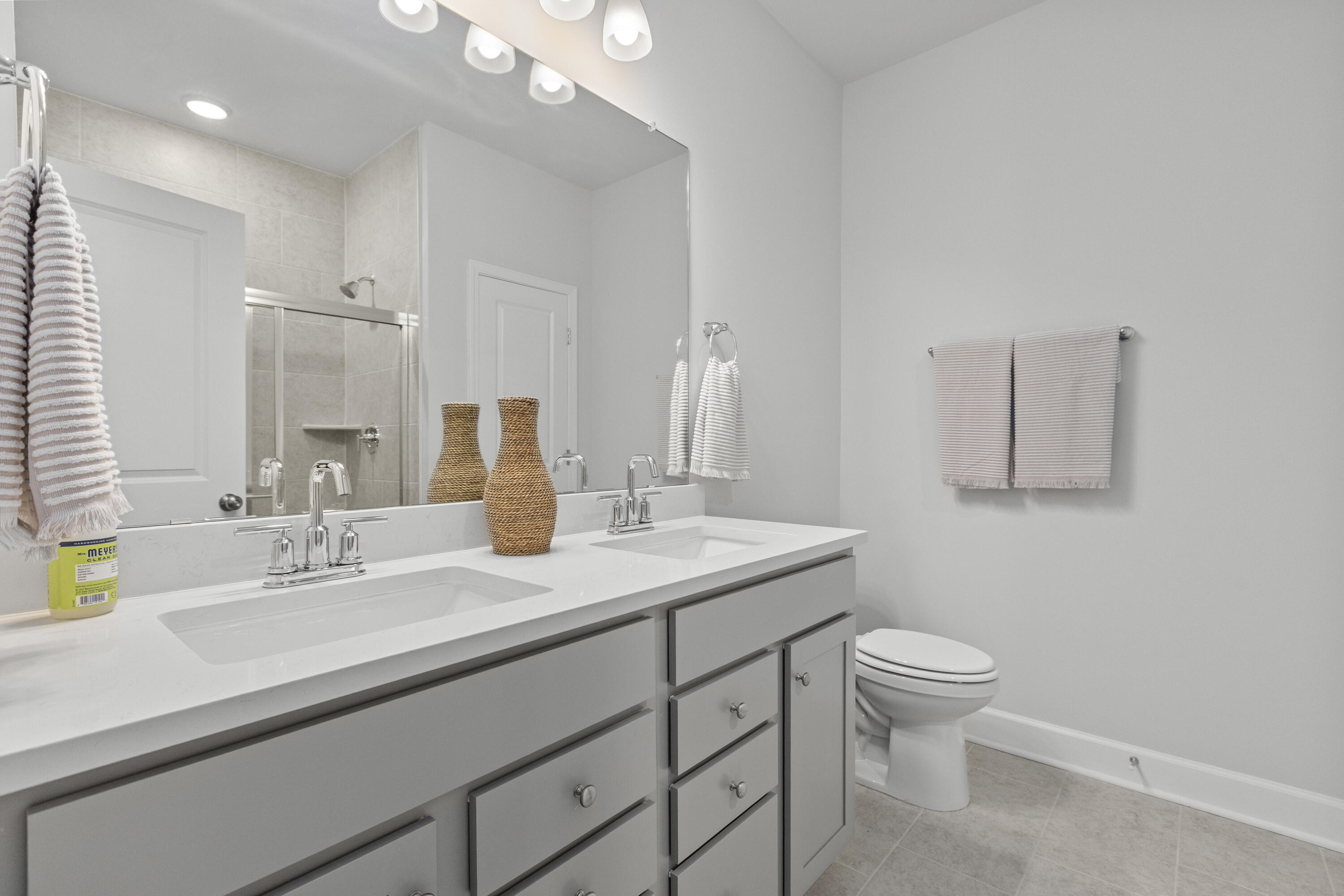 119 Royal Cainhoy Way Huger, SC 29450 - Photo 21 of 49 119RoyalCainhoyWy-CasaVerdeMediaLLC23