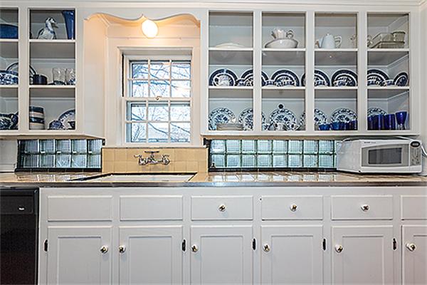 57 Statler Road Belmont, MA 02478 - Photo 5 of 11 Gallery Image 5