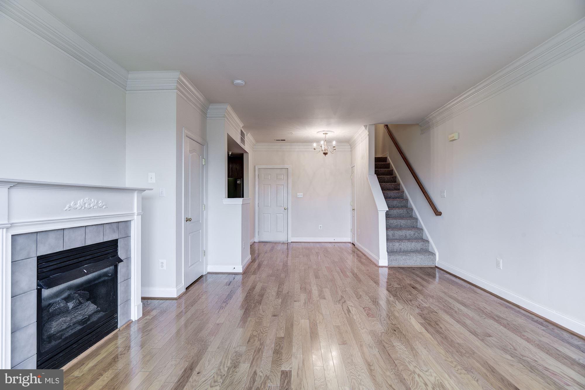 576 Orchard Ridge Drive, Unit 100 Gaithersburg, MD 20878 - Photo 7 of 37