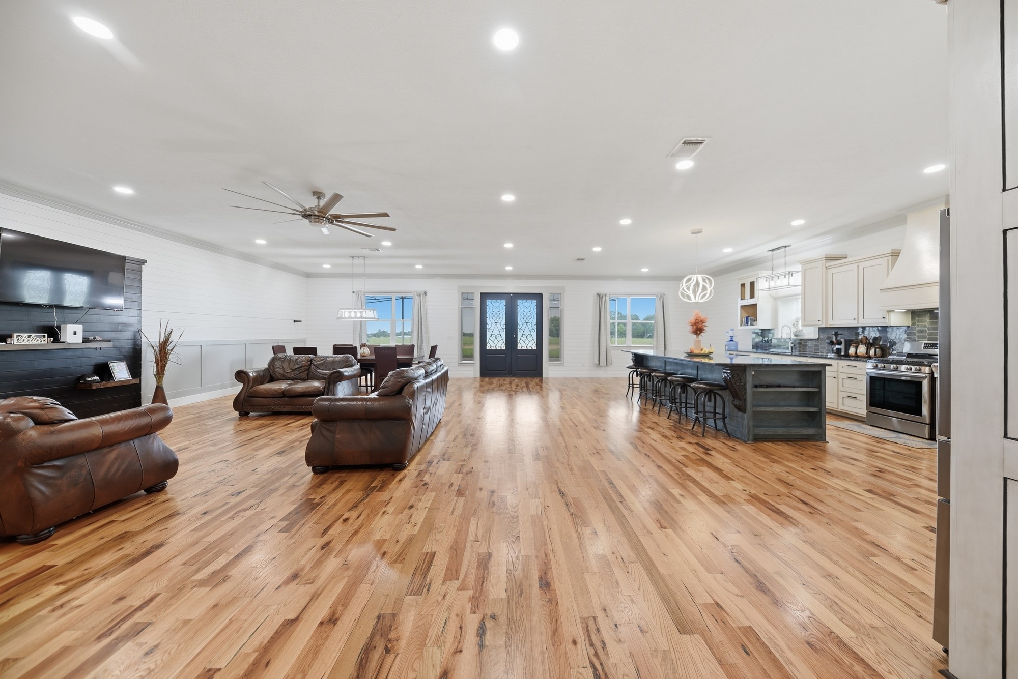 11234 North Loop Road Brenham, TX 77833 - Photo 12 of 50