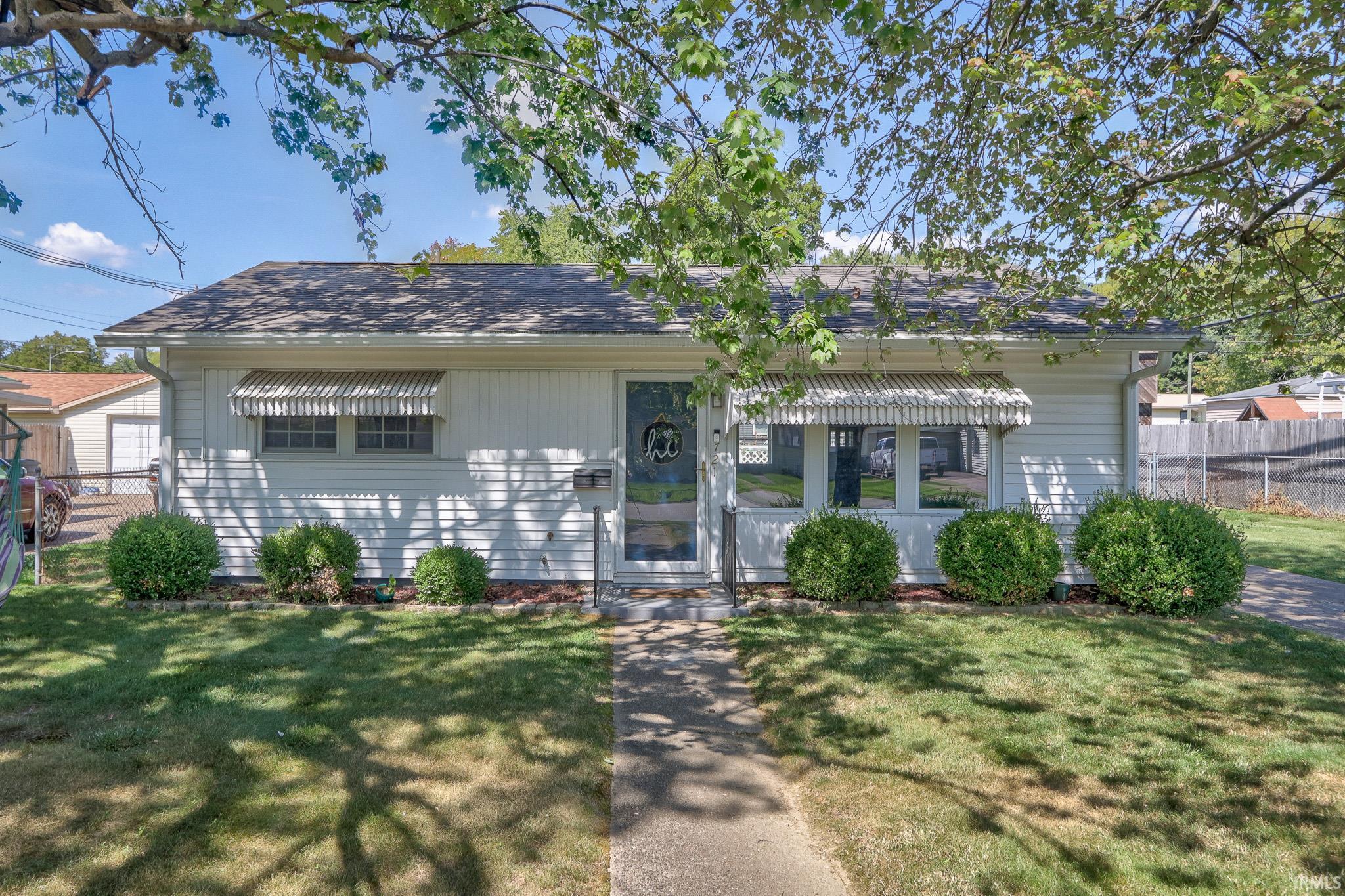 721 Hanover Road Evansville, IN 47710 - Photo 1 of 24 Gallery Image 1