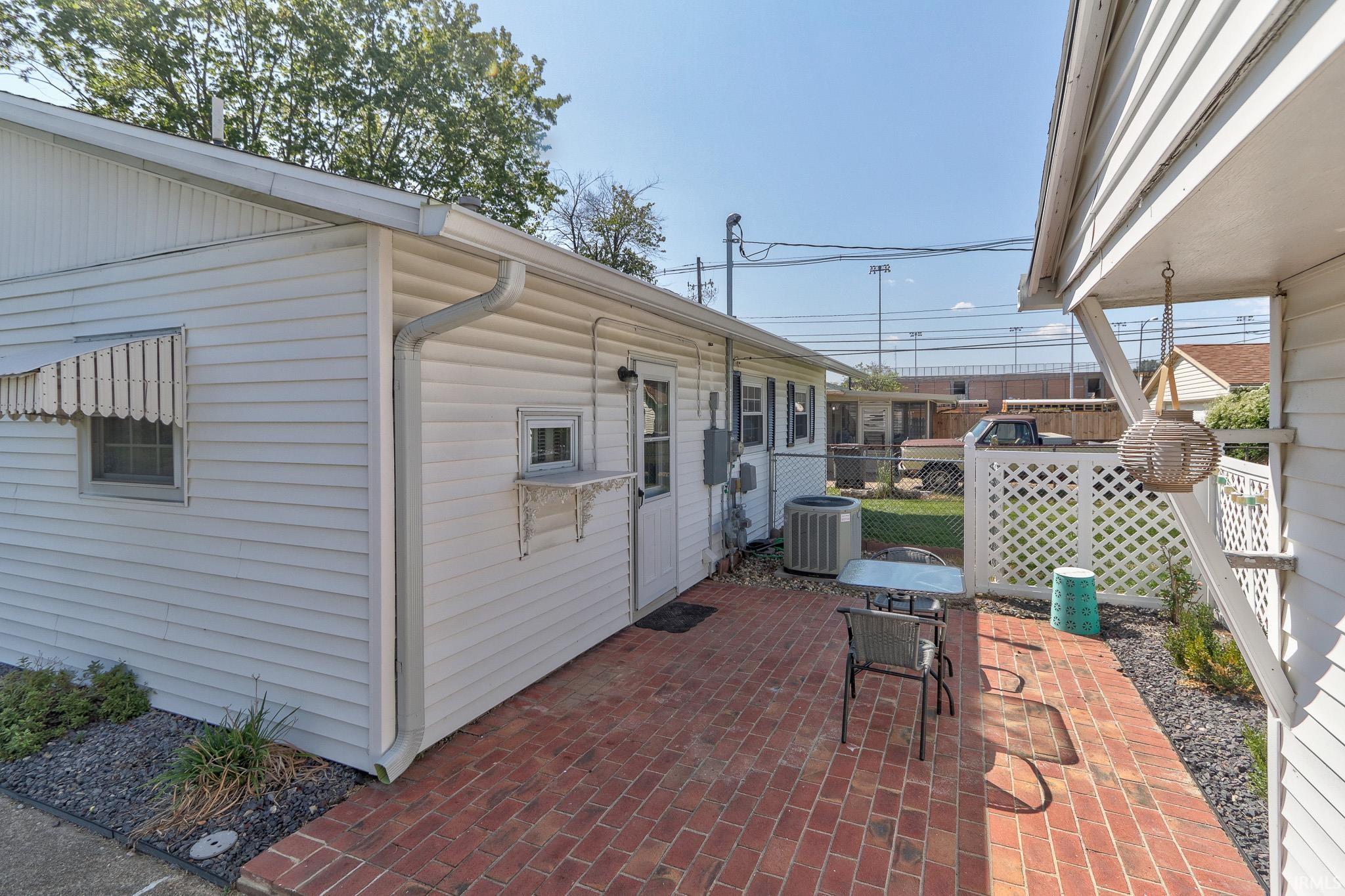 721 Hanover Road Evansville, IN 47710 - Photo 18 of 24 Gallery Image 18