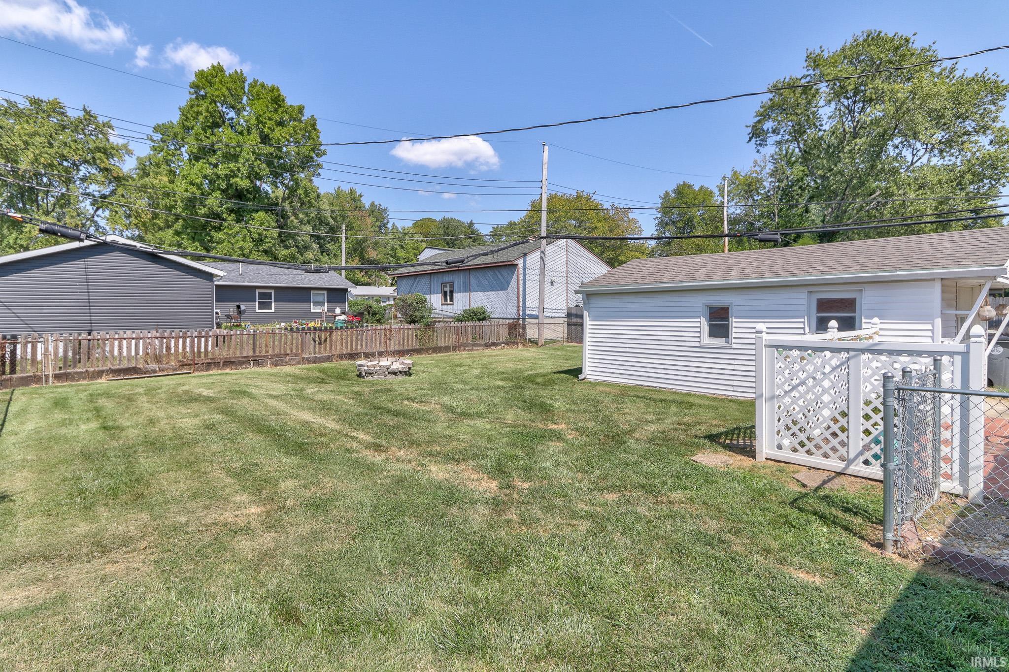 721 Hanover Road Evansville, IN 47710 - Photo 19 of 24 Gallery Image 19