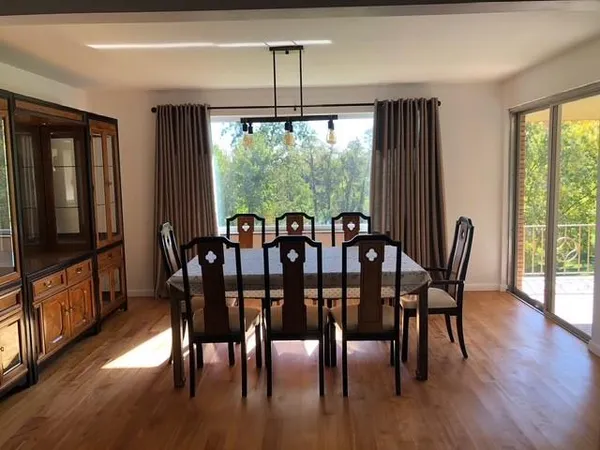 $2,500 | 335 Commonwealth Avenue, West Mifflin, PA 15122