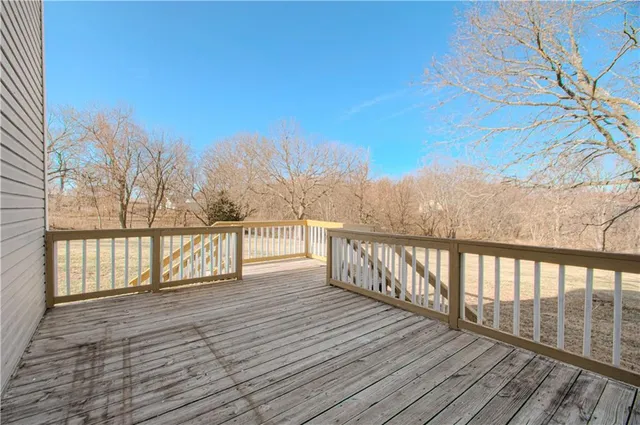 $385,000 | 1261 Southeast Mill Street, Dearborn, MO 64439