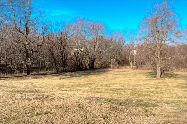 $370,000 | 1261 Southeast Mill Street, Dearborn, MO 64439