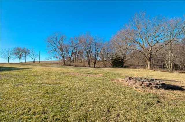 $385,000 | 1261 Southeast Mill Street, Dearborn, MO 64439