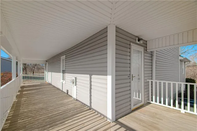 $385,000 | 1261 Southeast Mill Street, Dearborn, MO 64439